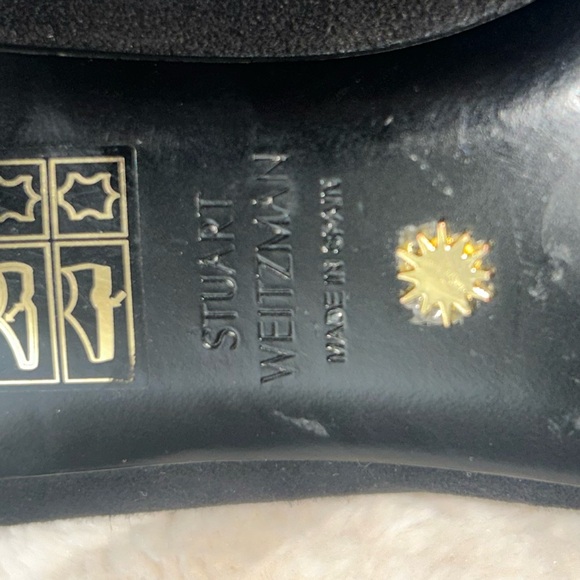 Preloved Stuart Weitzman Black Suede Leather Pointed Toe Kitten Heels Size 7B - Picture 4 of 11